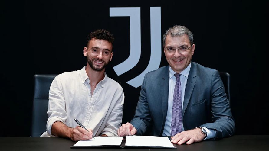 无买断条款？若昂·马里奥深情告别尤文引热议