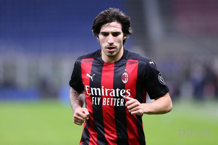 凯尔特人半年租借洛里昂中场穆卡,附强制买断