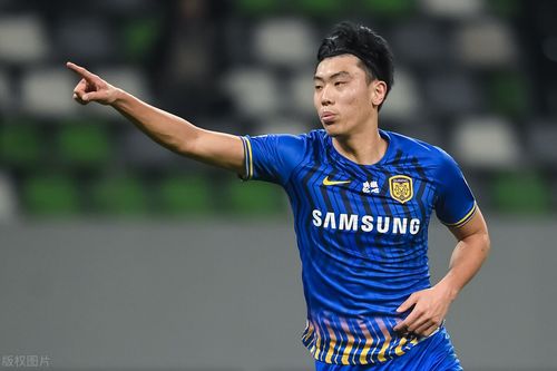 球队官宣新援冯伯元，会员编号27268引人关注