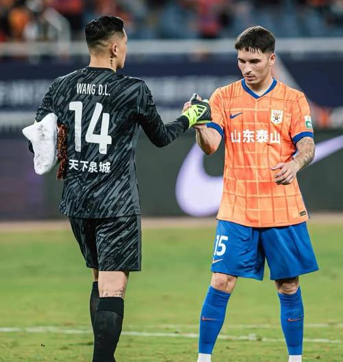 媒体透露泰山队已出发冬训，四外援在列未受处罚牵连