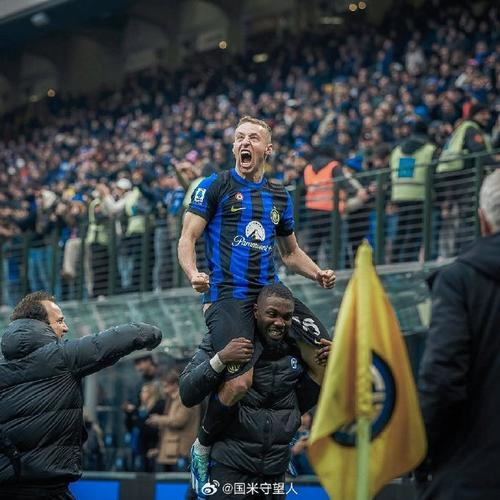 马赛后卫加西亚租借萨索洛,含未来买断条款