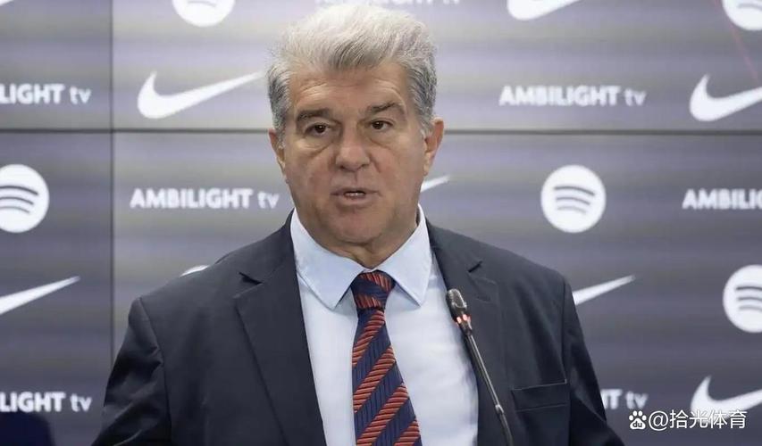 拉波尔塔透露梅西离队细节：经济问题与相互奉献