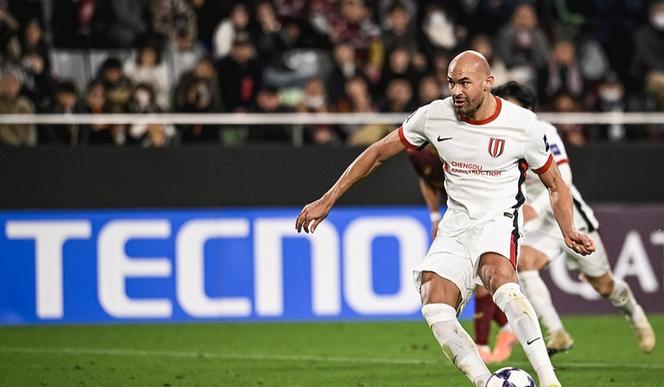 卡隆留队蓉城但告别中超，外援配置变动成焦点