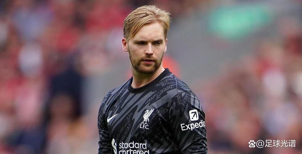 阿利松是否动摇斯洛特权威？变阵事件引发战术主导权思考