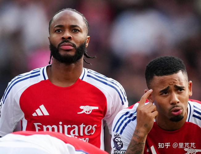 斯特林首秀费耶诺德后表态，目前未与图赫尔取得联系