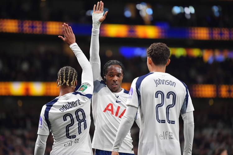 枪手4-1大胜热刺，詹俊称其宣告拒绝关键时刻掉链子