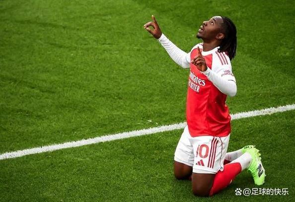 北伦敦对决阿森纳领先！萨卡助攻埃泽破门1-0热刺