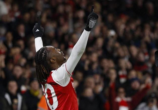 枪手福星埃泽，专克热刺曾演帽子戏法