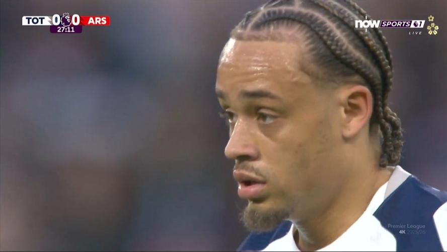 数据解读:哈维·西蒙斯对阵BIG6球队,仅参与1球进账