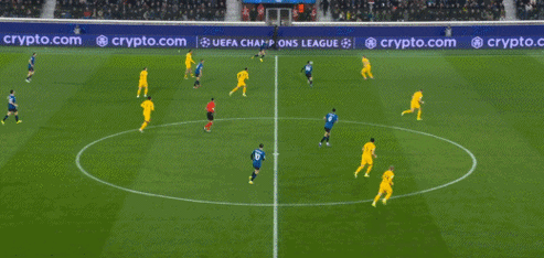 四丢球全有关！多特后卫塞拜尼补时染红送点