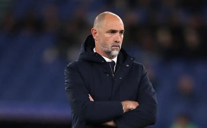 表现不够完美但成功晋级，药厂门将展望下轮对手