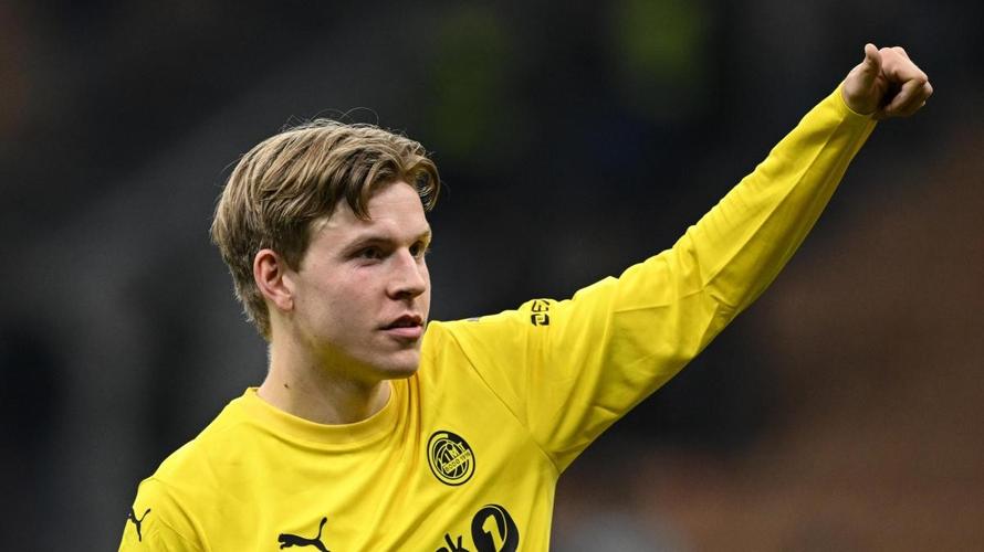 海于格关键传射淘汰国米，社媒激动晒照纪念欧冠夜