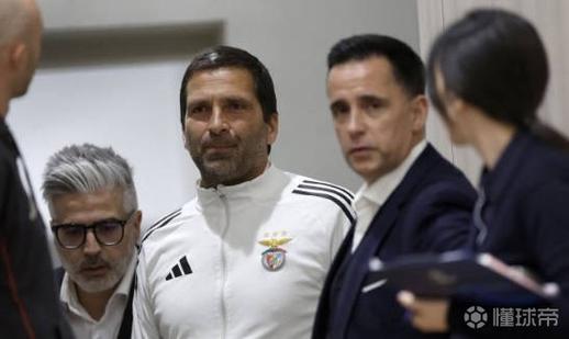 本菲卡抵达马德里，普雷斯蒂安尼被指种族主义者引关注