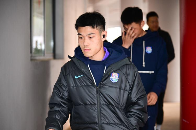 津媒关注：津门虎备战冲刺，萨尔瓦多虽归队前途未卜