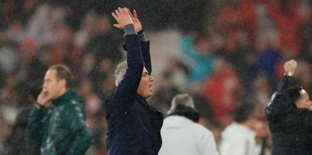 皇马被指借机谋利？本菲卡前锋透露事件内幕