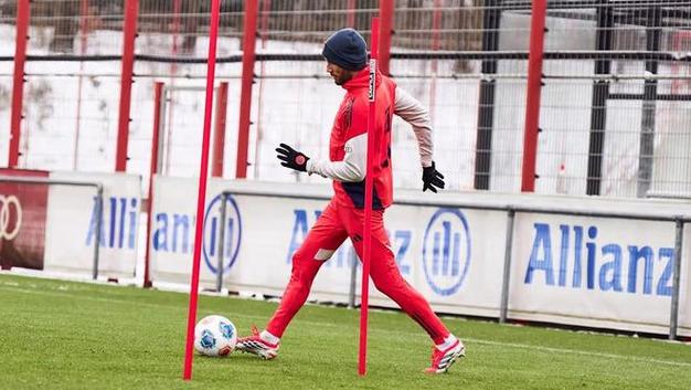 拜仁利好！莱默尔对阵多特将复出，诺伊尔恢复乐观