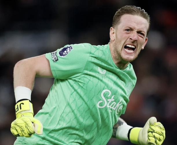 皮克福德自评对曼联扑救：那一瞬的下意识反应