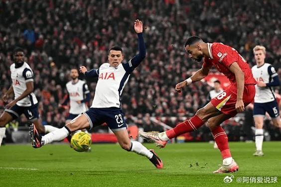 加克波坦言利物浦可做得更好，持续施压至关重要