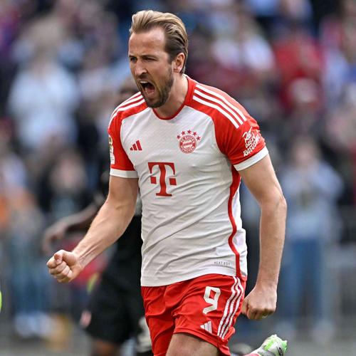 拜仁核心凯恩受赞誉：基本每周进两球，他是重要支柱