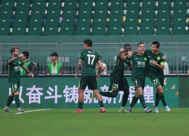 国安热身赛阵容看点：达万复出孔特首秀，锋线双星搭档出击