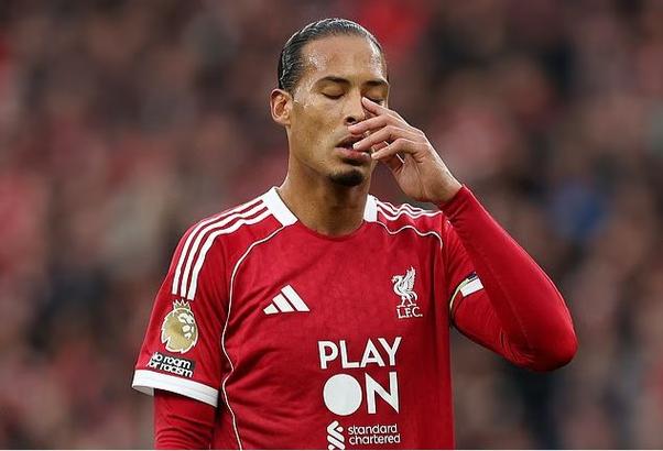 英超焦点战竟因设备故障中断!内维尔:这绝对胡闹