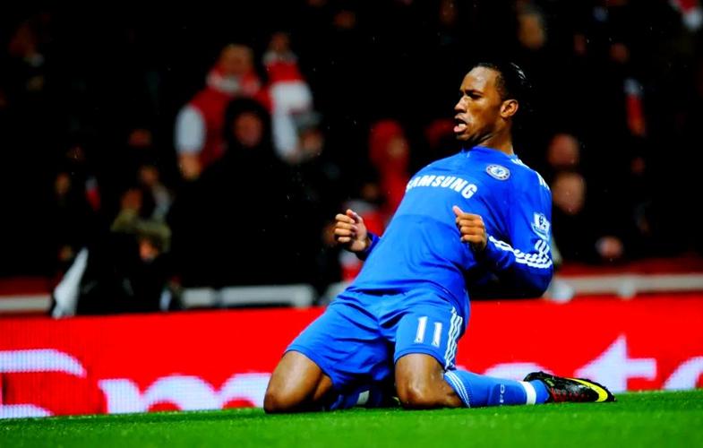 德罗巴VS亨利!盘点枪手与蓝军交锋史上的顶级射手