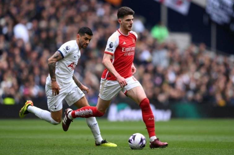 北伦敦德比半场：枪手1-1热刺，穆阿尼扳平比分