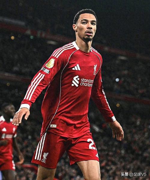 埃基蒂克表现抢眼，助利物浦5-2胜西汉姆联获评最佳
